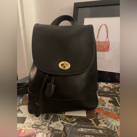 Vintage Coach Daypack (backpack) #9960 - Picture 2 of 14